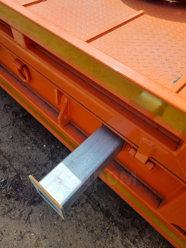 Luxuda LZC9301TDP - Низкорамный полуприцеп: фото 2 Luxuda LZC9301TDP - Низкорамный полуприцеп: фото 2