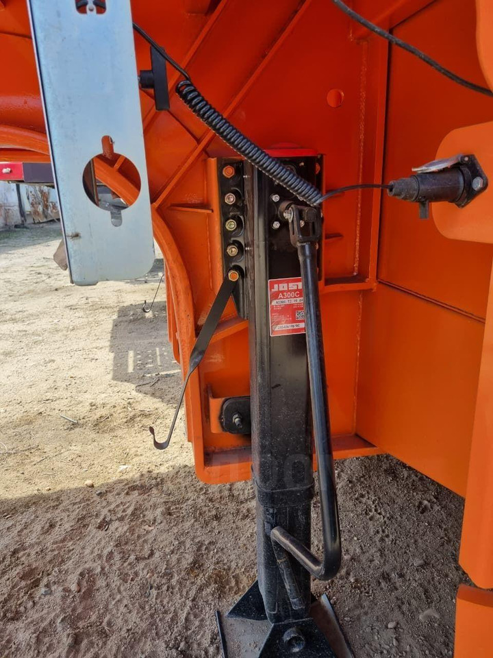 Новый Низкорамный полуприцеп Luxuda LZC9301TDP: фото 7 Новый Низкорамный полуприцеп Luxuda LZC9301TDP: фото 7