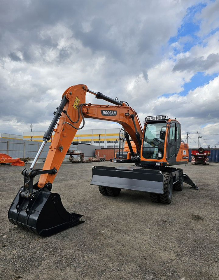 DOOSAN DX140W - Колёсный экскаватор: фото 4 DOOSAN DX140W - Колёсный экскаватор: фото 4
