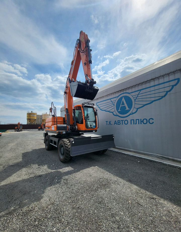 DOOSAN DX140W - Колёсный экскаватор: фото 1 DOOSAN DX140W - Колёсный экскаватор: фото 1
