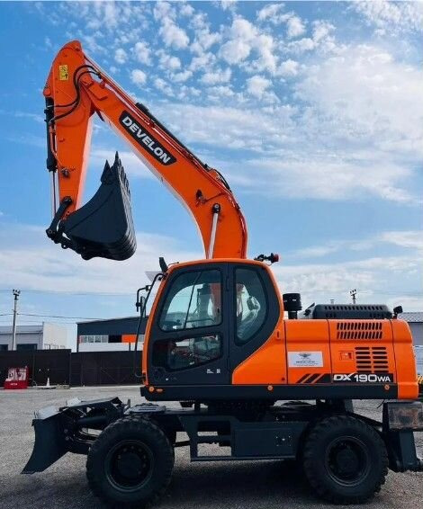 DOOSAN DX190WA - Колёсный экскаватор: фото 1 DOOSAN DX190WA - Колёсный экскаватор: фото 1