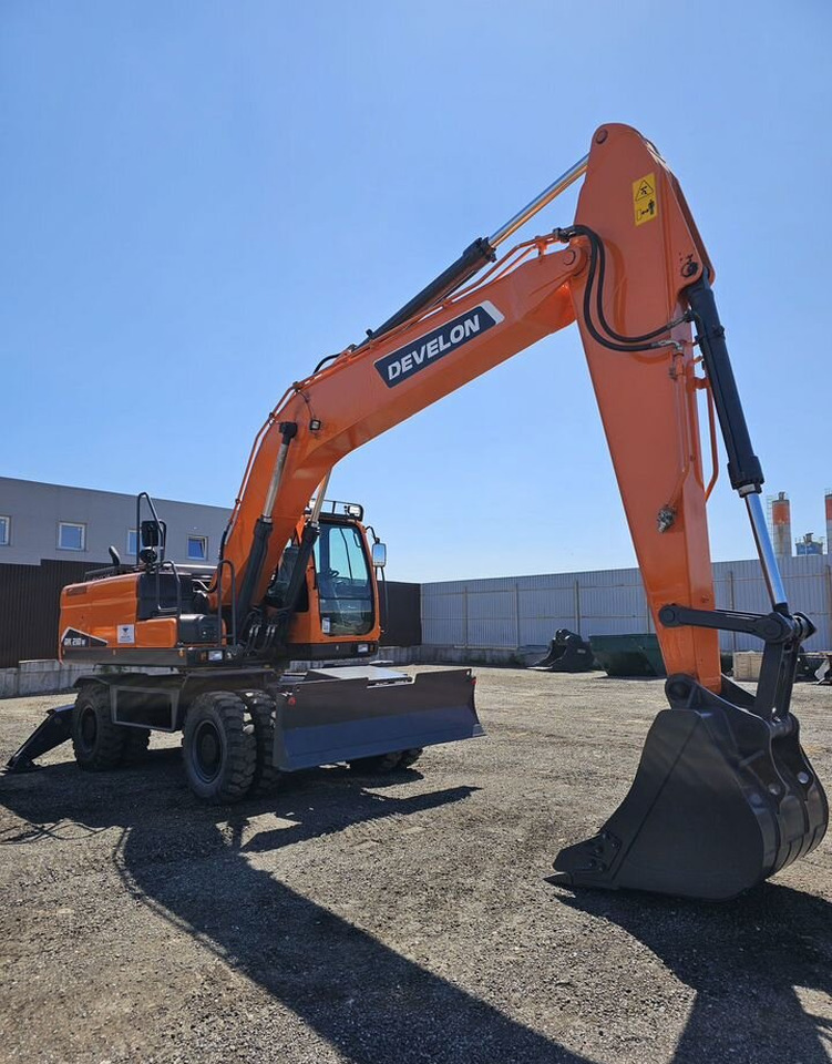 DOOSAN DX210WA - Колёсный экскаватор: фото 2 DOOSAN DX210WA - Колёсный экскаватор: фото 2