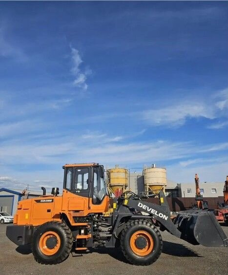 DOOSAN SD200 - Колёсный погрузчик: фото 3 DOOSAN SD200 - Колёсный погрузчик: фото 3