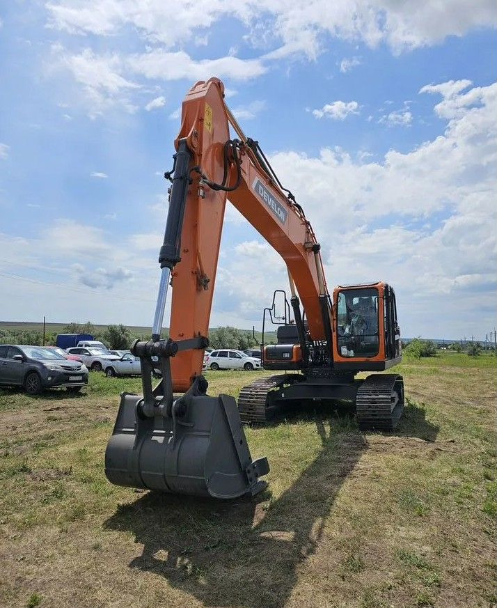 Новый Гусеничный экскаватор Develon DX210-7M: фото 8