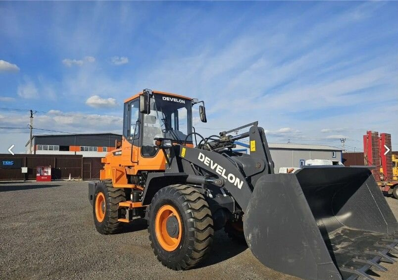 Новый Колёсный погрузчик Develon SD200: фото 6