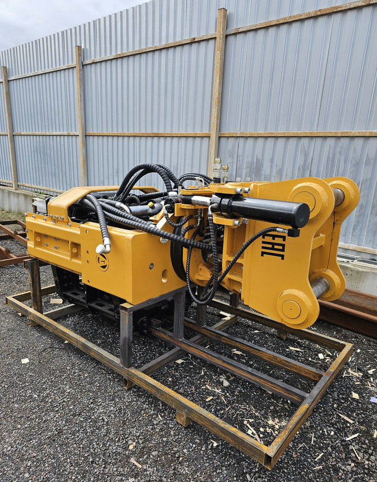 Вибропогружатель anteng AT65C - Навесное оборудование для Строительной техники: фото 4 Вибропогружатель anteng AT65C - Навесное оборудование для Строительной техники: фото 4