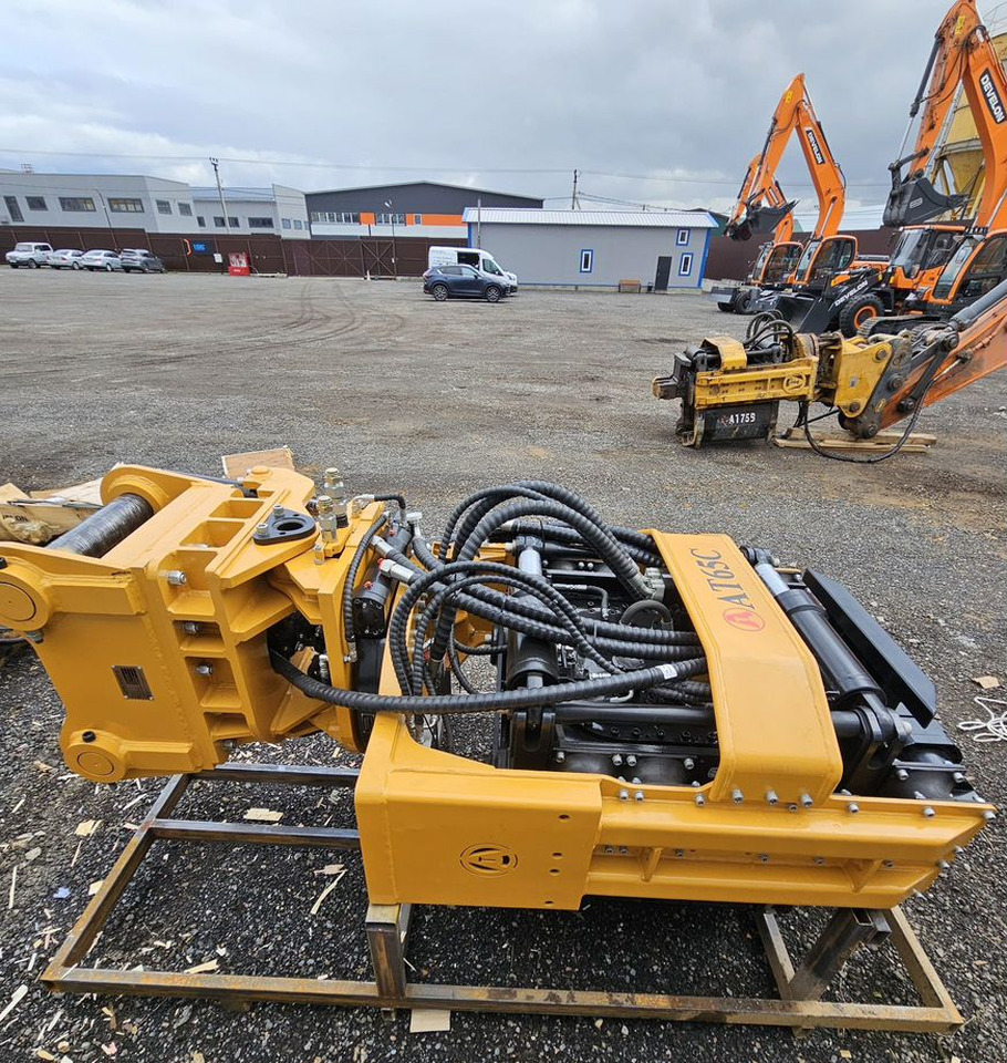 Вибропогружатель anteng AT65C - Навесное оборудование для Строительной техники: фото 2 Вибропогружатель anteng AT65C - Навесное оборудование для Строительной техники: фото 2