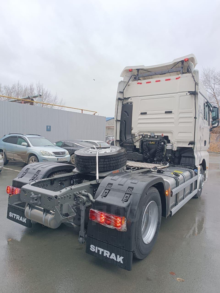 Новый Тягач Sitrak C7H MAX: фото 7