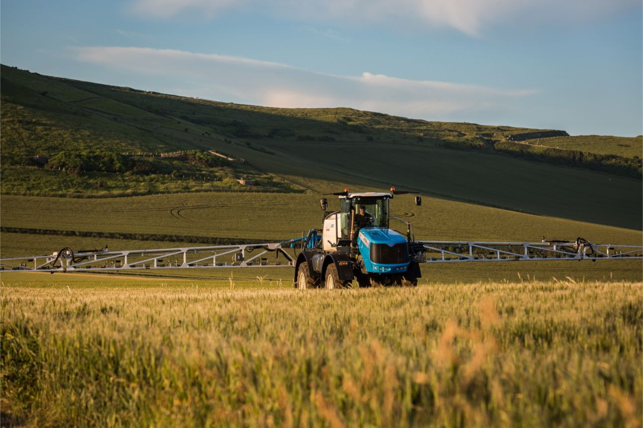 EVRARD Alpha evo II EcoDrive R-Activ 4200 - Самоходный опрыскиватель: фото 3 EVRARD Alpha evo II EcoDrive R-Activ 4200 - Самоходный опрыскиватель: фото 3