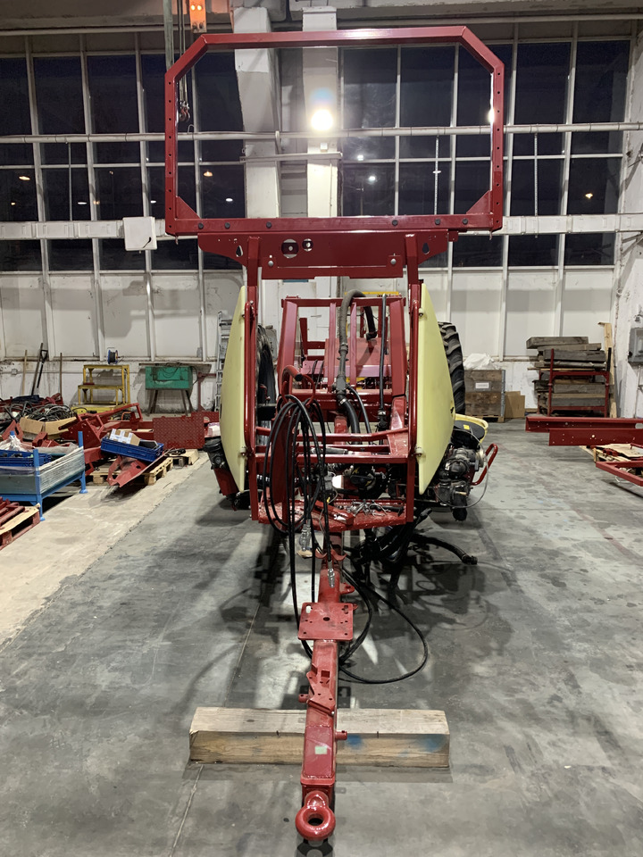 Новый Прицепной опрыскиватель HARDI Navigator 3000: фото 7 Новый Прицепной опрыскиватель HARDI Navigator 3000: фото 7