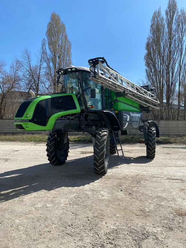 TECNOMA LASER 5240 L3X 36 INCS - Самоходный опрыскиватель: фото 1 TECNOMA LASER 5240 L3X 36 INCS - Самоходный опрыскиватель: фото 1