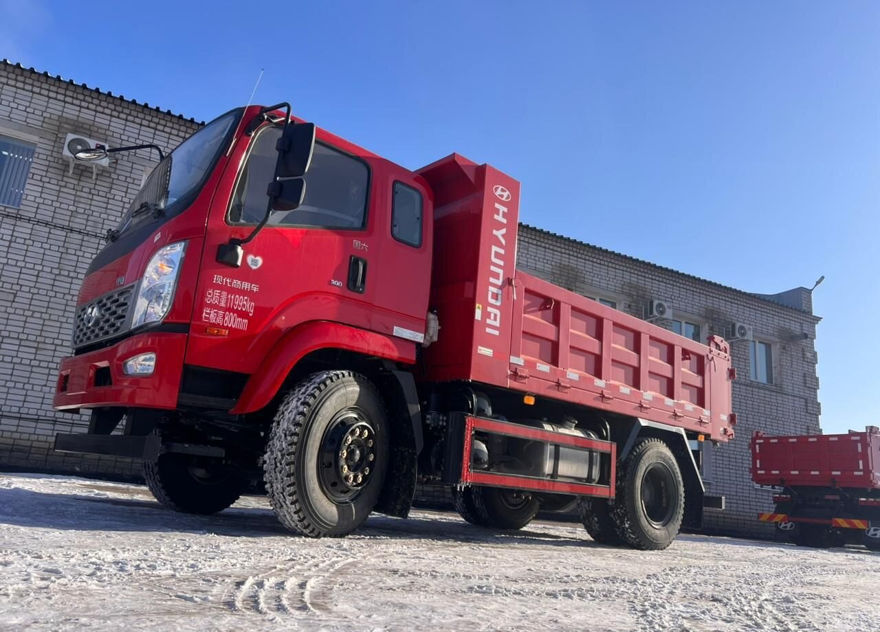 Hyundai Mighty EX9 - Самосвал: фото 2 Hyundai Mighty EX9 - Самосвал: фото 2