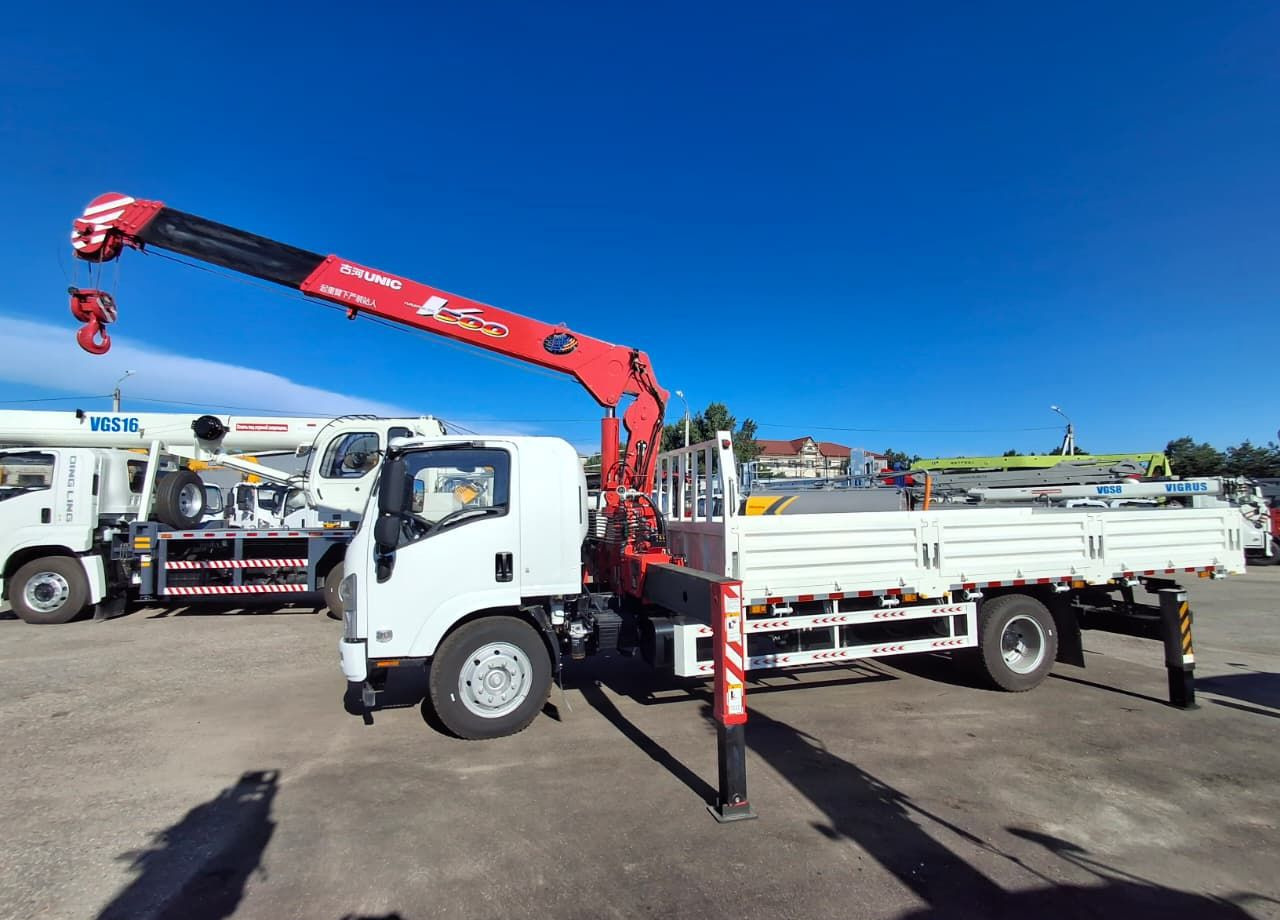 Новый Грузовик бортовой/ Платформа, Автоманипулятор Isuzu Elf (N-series): фото 7