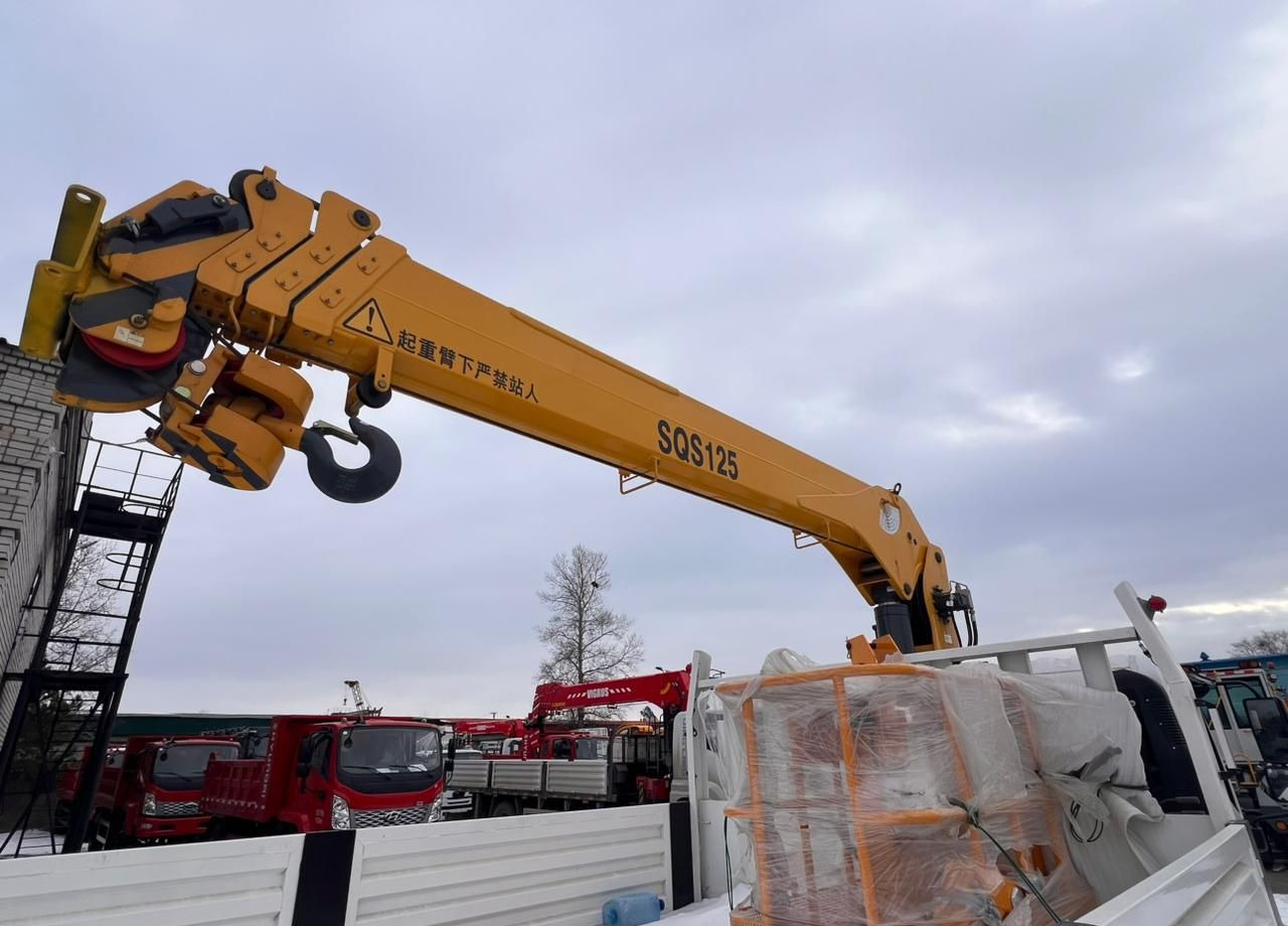 Новый Грузовик бортовой/ Платформа, Автоманипулятор Isuzu Elf (N-series): фото 16