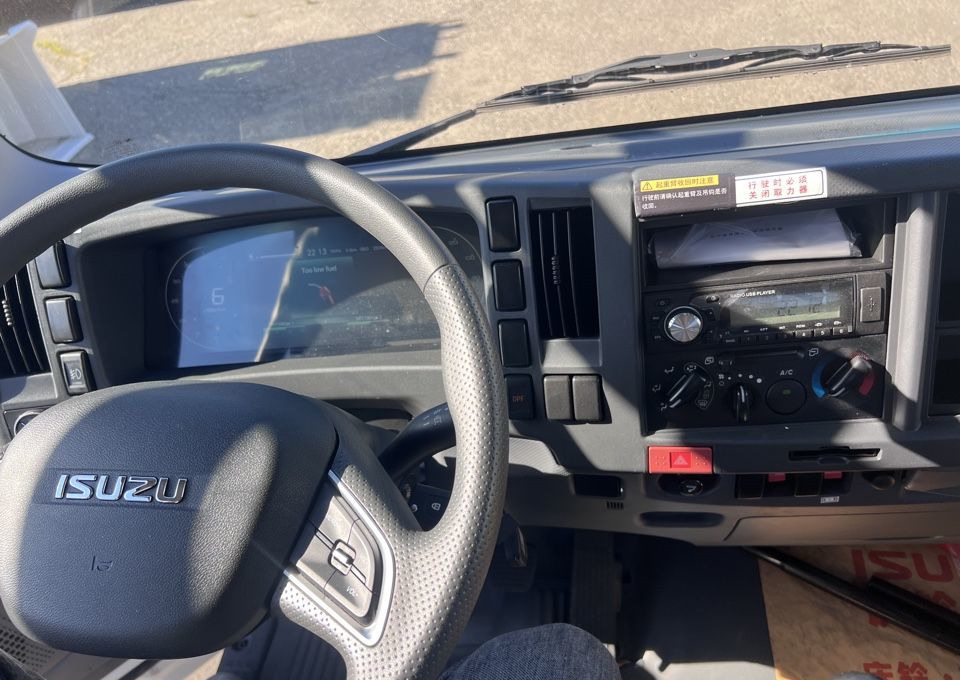 Новый Грузовик бортовой/ Платформа, Автоманипулятор Isuzu Elf (N-series): фото 11