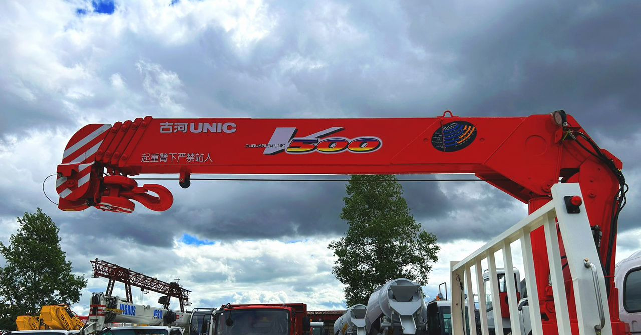 Новый Грузовик бортовой/ Платформа, Автоманипулятор Isuzu Elf (N-series): фото 8