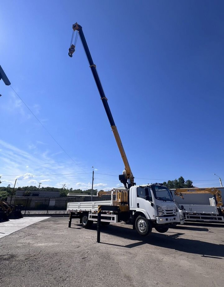 Isuzu Elf (N-series) - Грузовик бортовой/ Платформа, Автоманипулятор: фото 3 Isuzu Elf (N-series) - Грузовик бортовой/ Платформа, Автоманипулятор: фото 3