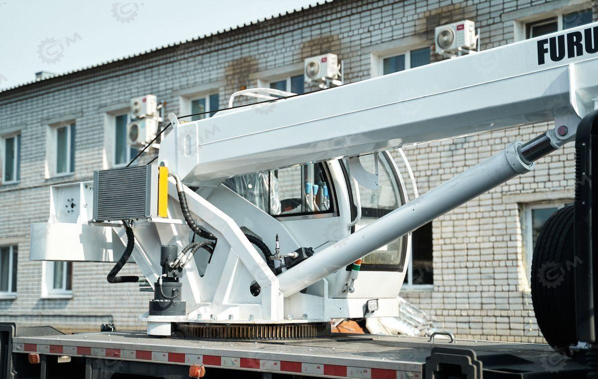 Новый Мобильный кран Isuzu Elf: фото 17