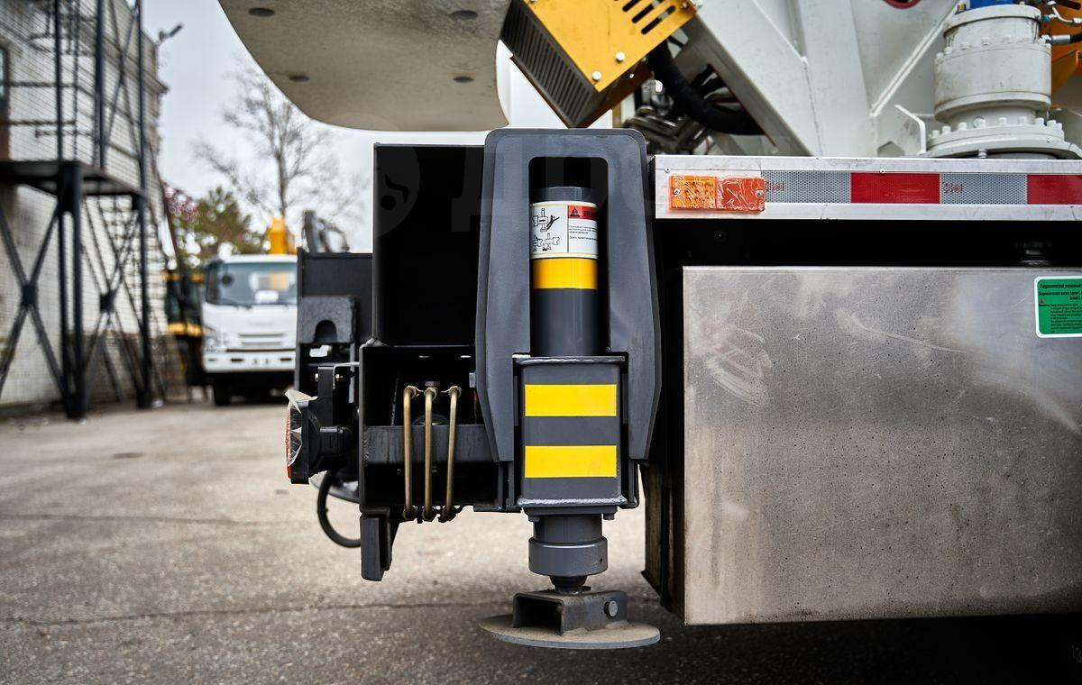 Новый Мобильный кран Isuzu Elf: фото 33