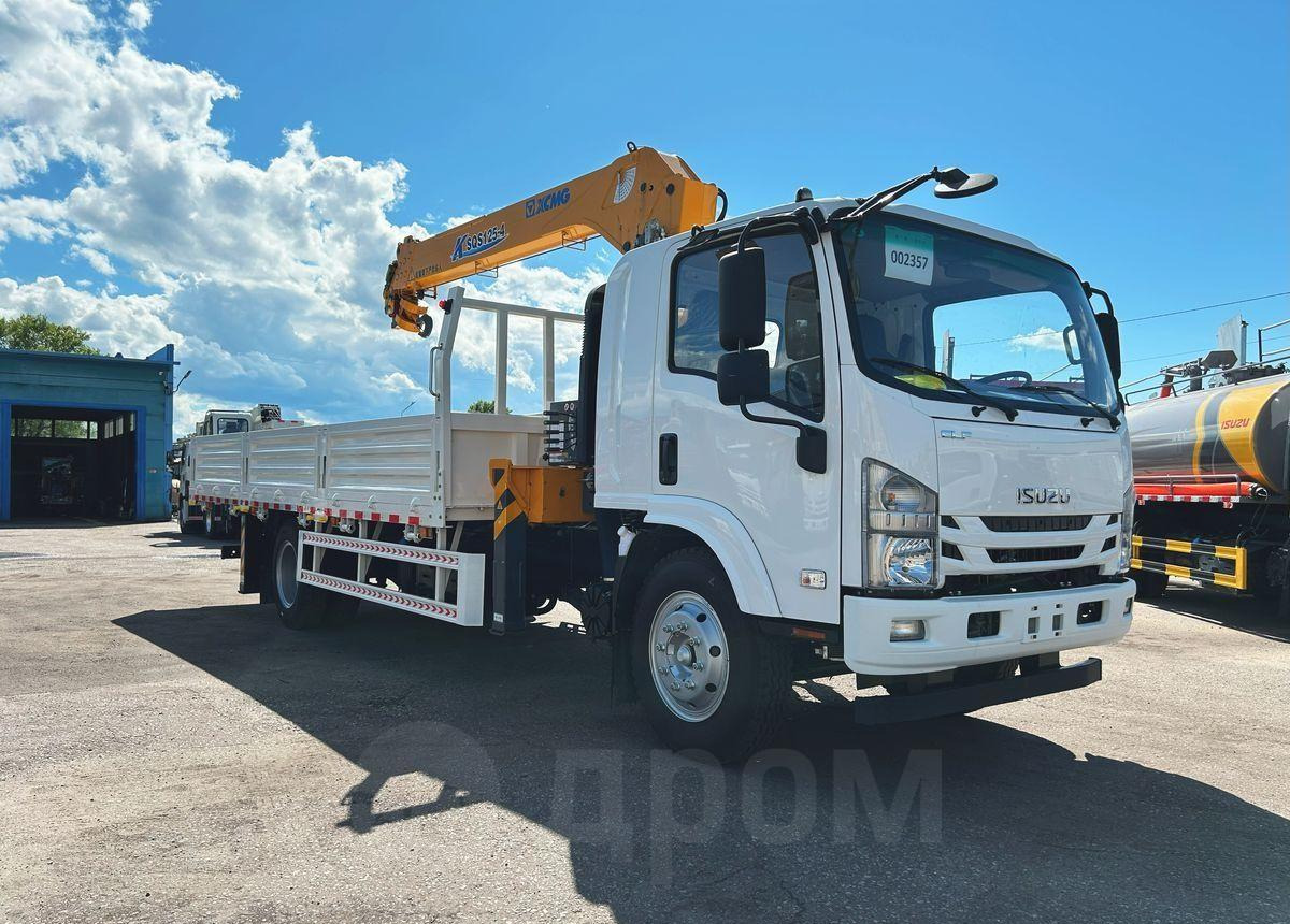 Isuzu Elf - Бортовой грузовик/ Платформа, Автоманипулятор: фото 1 Isuzu Elf - Бортовой грузовик/ Платформа, Автоманипулятор: фото 1
