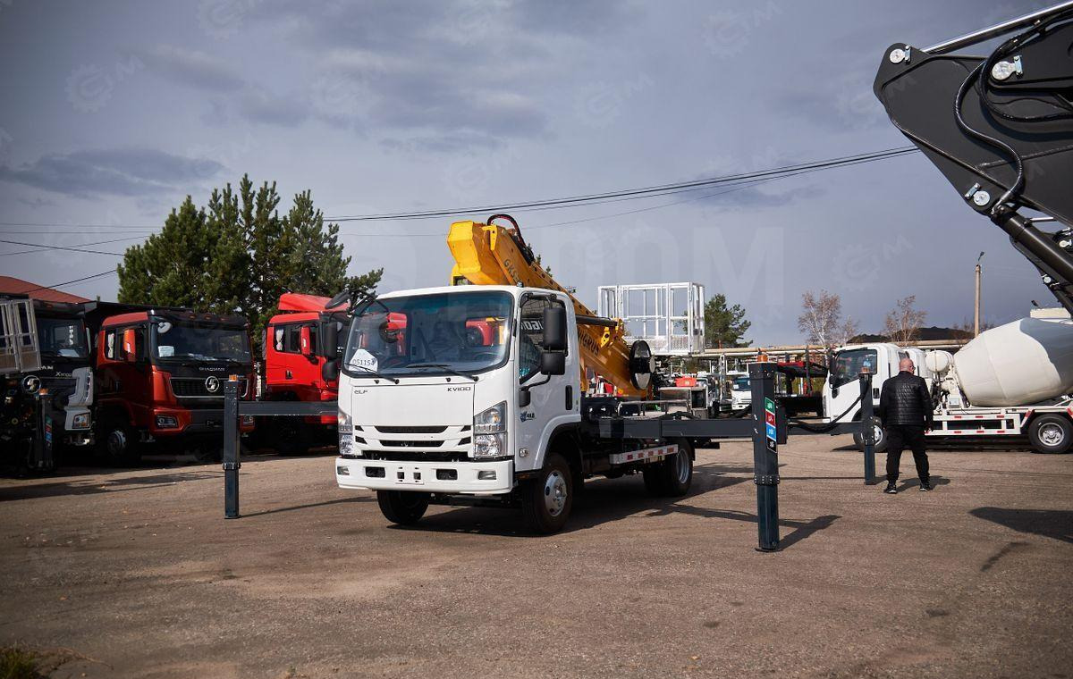 Новый Грузовик с подъемником Isuzu Elf: фото 21