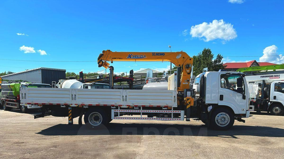 Isuzu Elf - Бортовой грузовик/ Платформа, Автоманипулятор: фото 4 Isuzu Elf - Бортовой грузовик/ Платформа, Автоманипулятор: фото 4