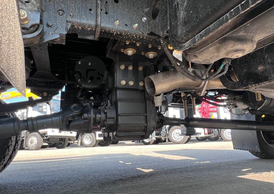 Новый Автоманипулятор Isuzu Elf: фото 15 Новый Автоманипулятор Isuzu Elf: фото 15