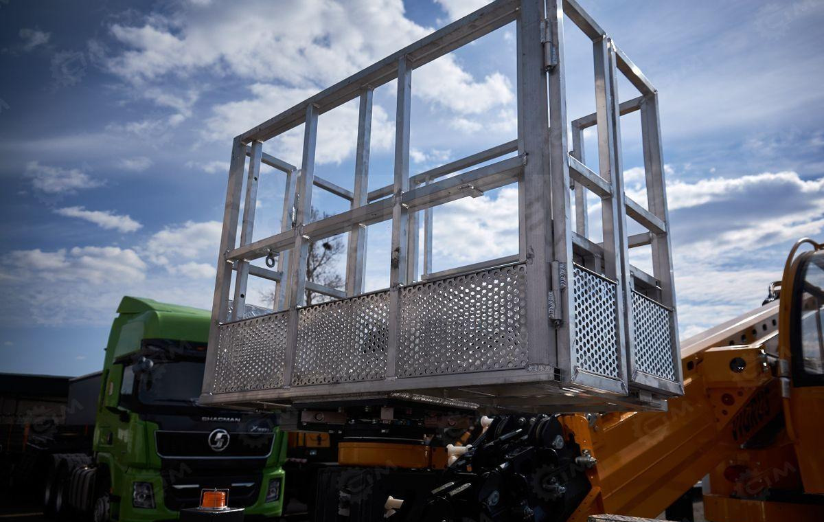 Новый Грузовик с подъемником Isuzu Elf: фото 9