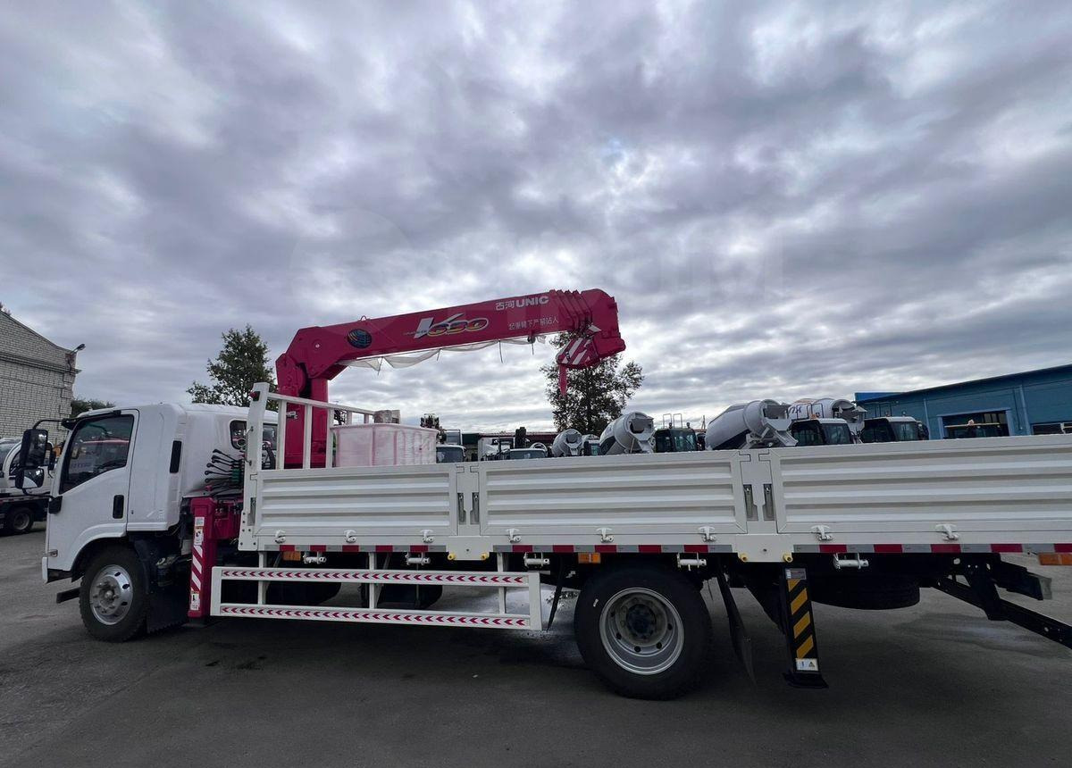 Isuzu Elf - Бортовой грузовик/ Платформа, Автоманипулятор: фото 3 Isuzu Elf - Бортовой грузовик/ Платформа, Автоманипулятор: фото 3