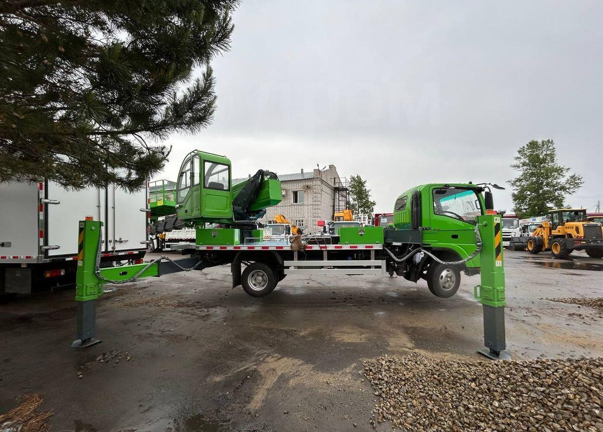 Новый Грузовик с подъемником Isuzu Elf: фото 9