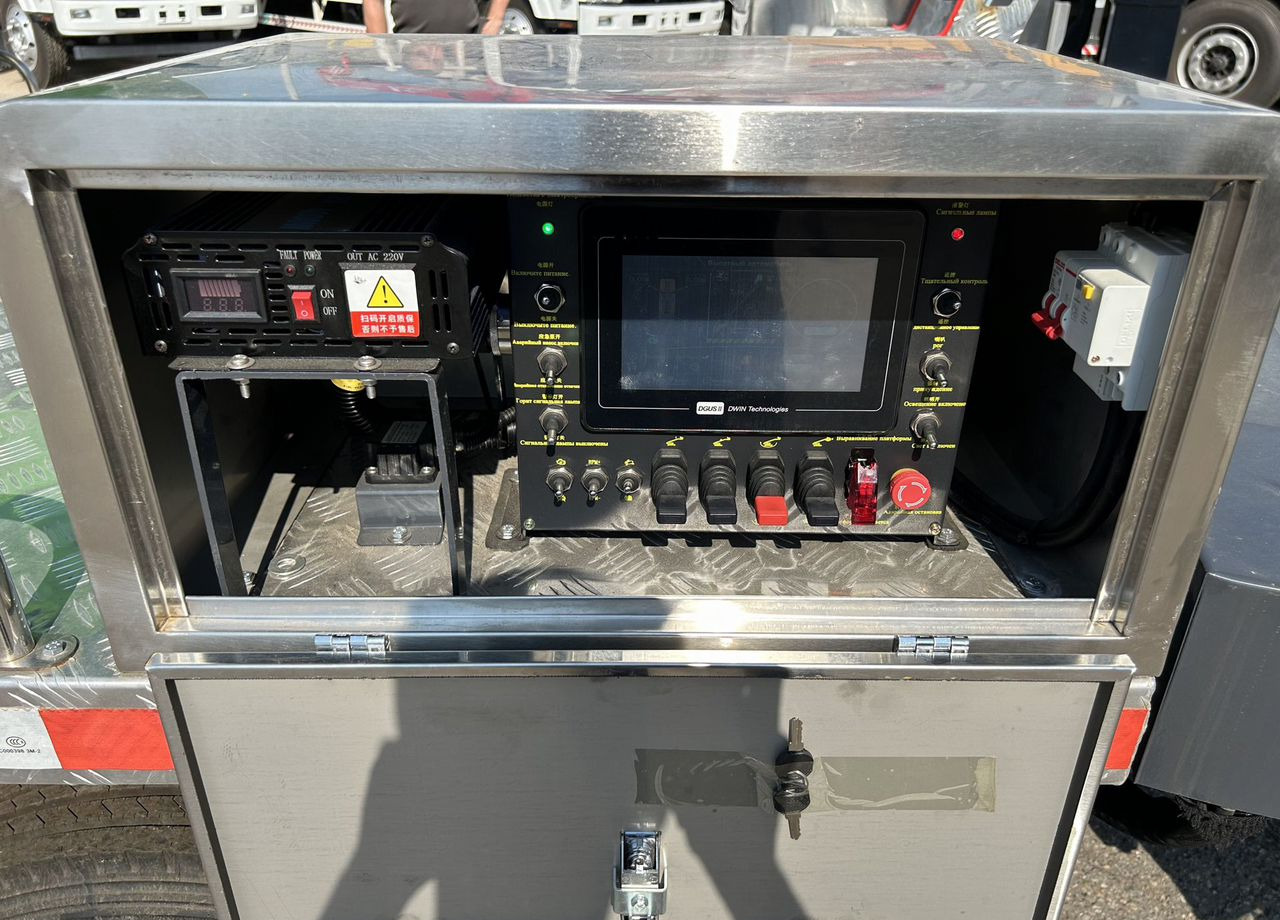 Новый Автовышка Isuzu Elf: фото 9