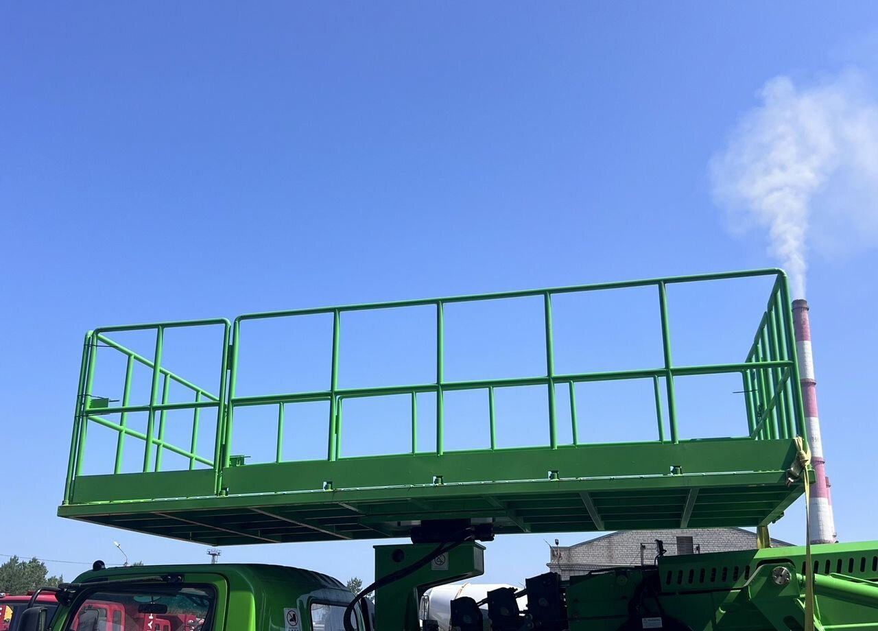 Новый Грузовик с подъемником Isuzu Elf: фото 9