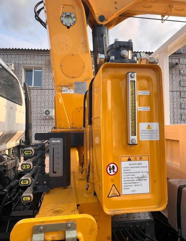 Новый Грузовик бортовой/ Платформа, Автоманипулятор Isuzu Elf: фото 13