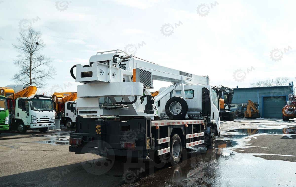 Новый Мобильный кран Isuzu Elf: фото 11