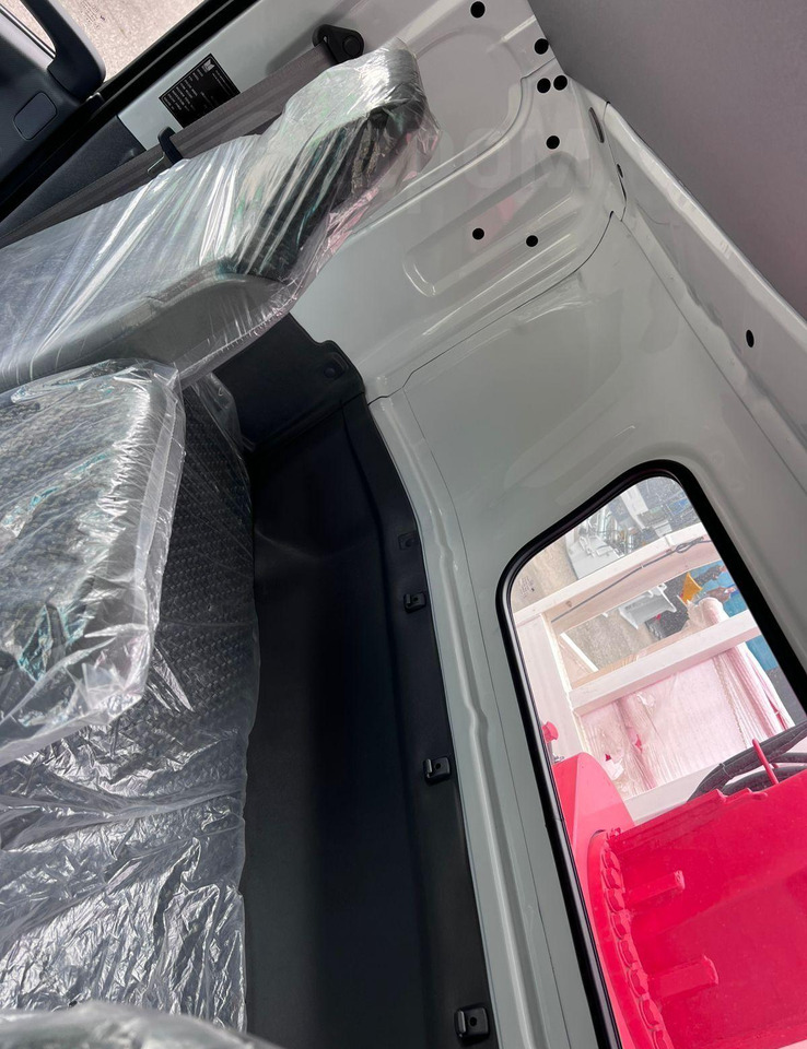 Новый Грузовик бортовой/ Платформа, Автоманипулятор Isuzu Elf: фото 16