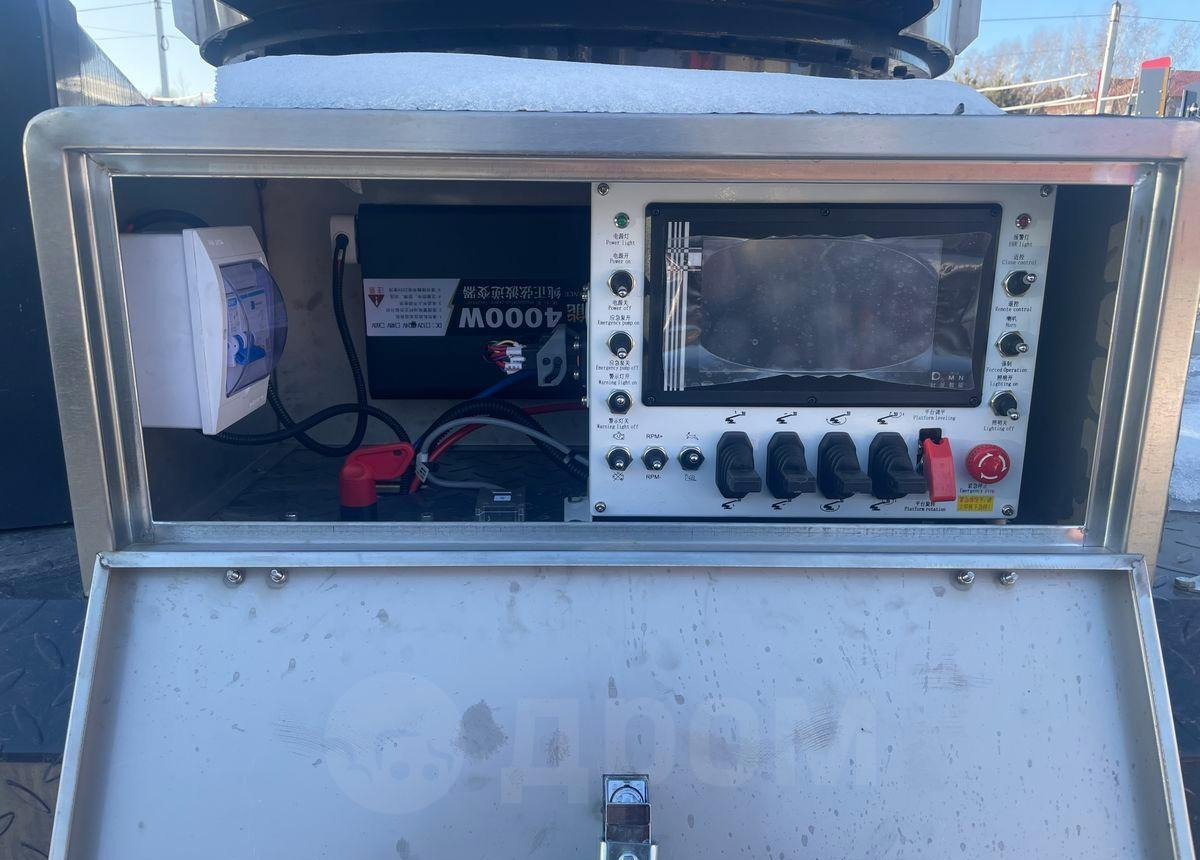 Новый Грузовик с подъемником Isuzu Elf: фото 10