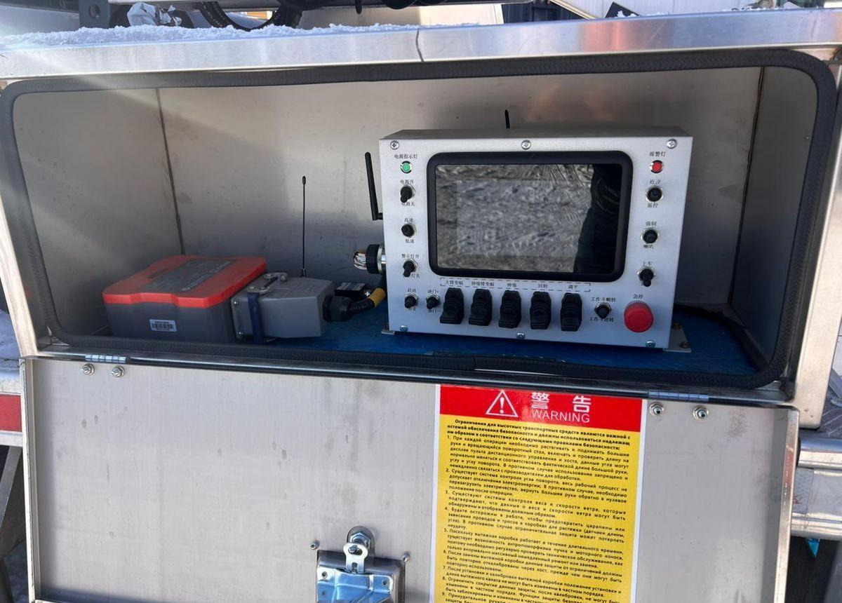 Новый Грузовик с подъемником Isuzu Forward: фото 12