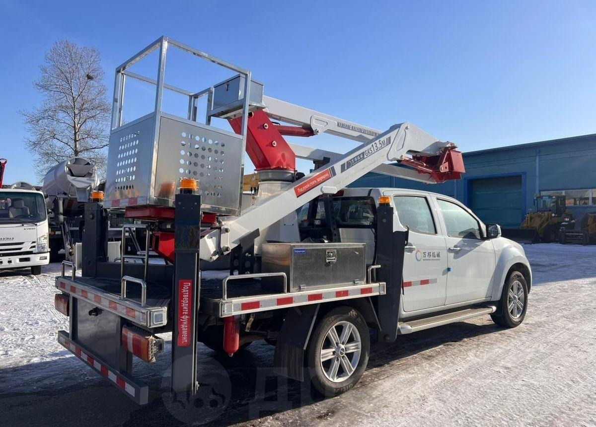 Isuzu Forward - Грузовик с подъемником: фото 4 Isuzu Forward - Грузовик с подъемником: фото 4