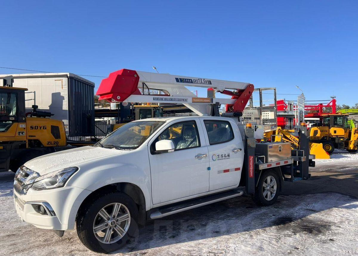 Isuzu Forward - Грузовик с подъемником: фото 2 Isuzu Forward - Грузовик с подъемником: фото 2