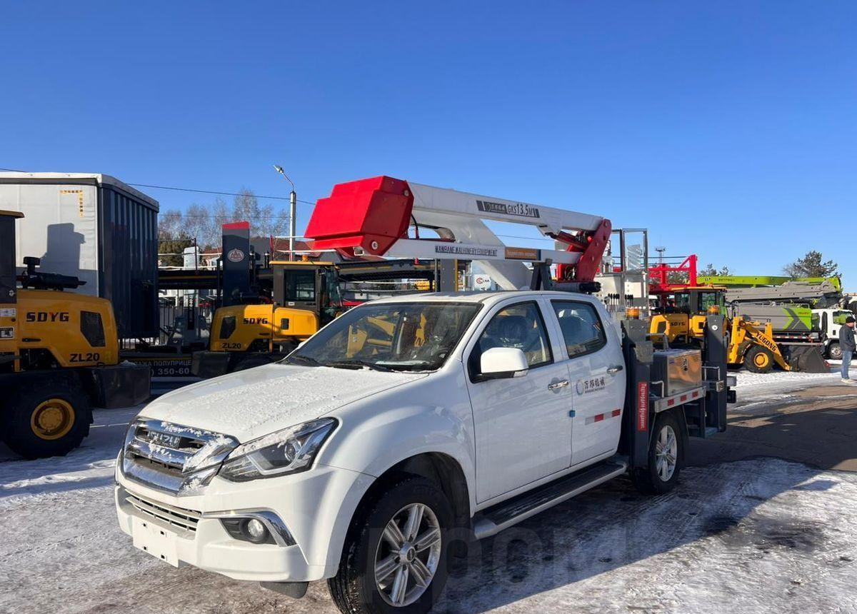 Новый Грузовик с подъемником Isuzu Forward: фото 6