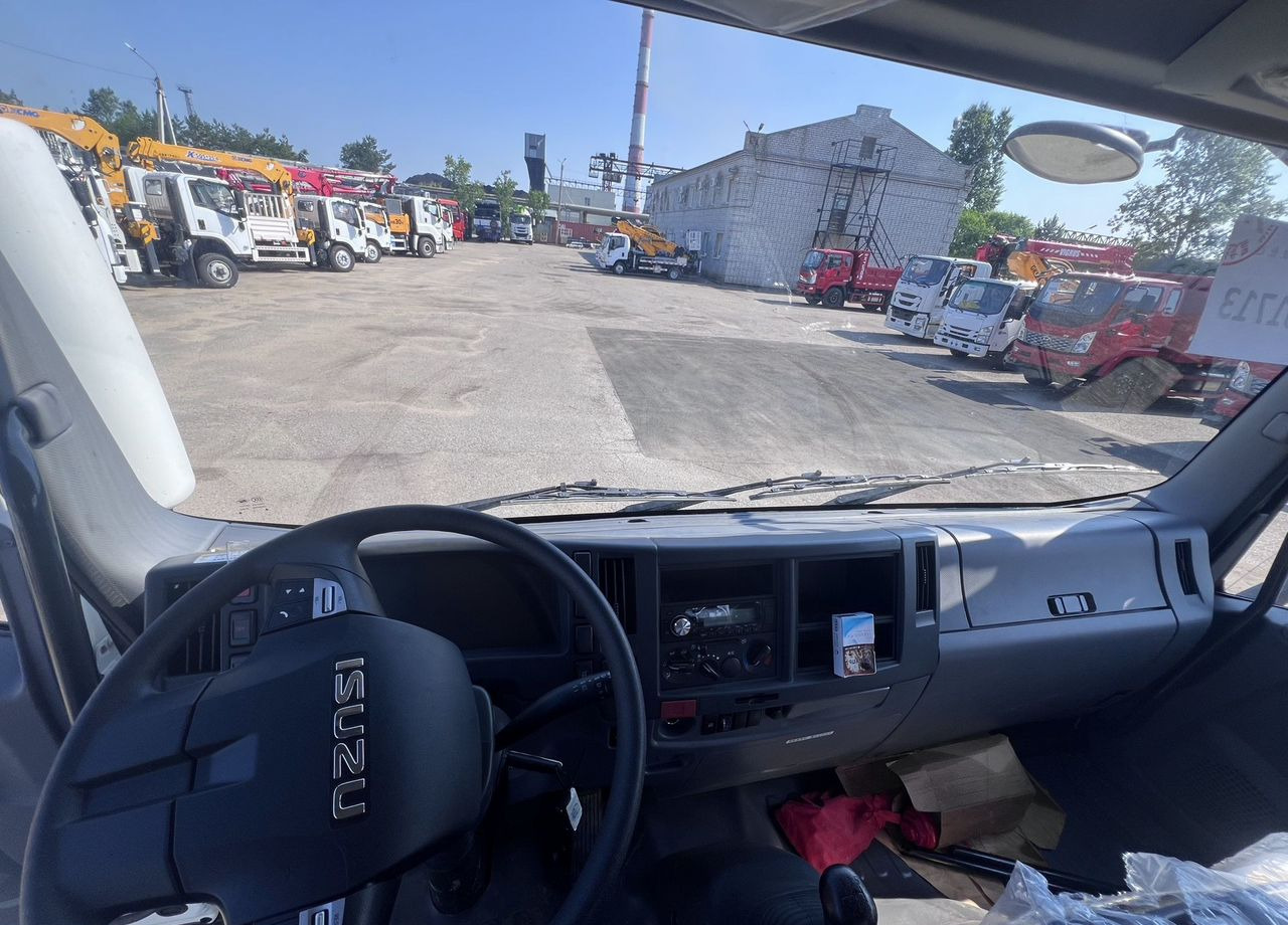 Новый Грузовик бортовой/ Платформа, Автоманипулятор Isuzu Giga (C-series): фото 8