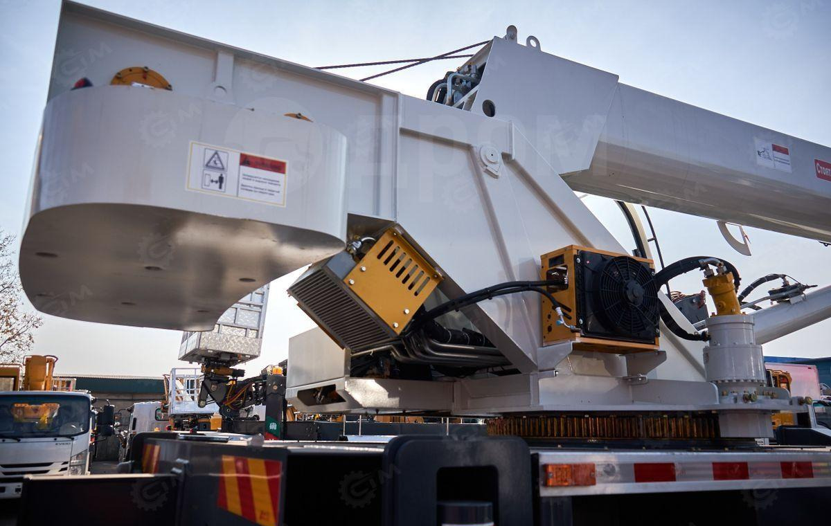 Новый Автокран Isuzu Giga: фото 12