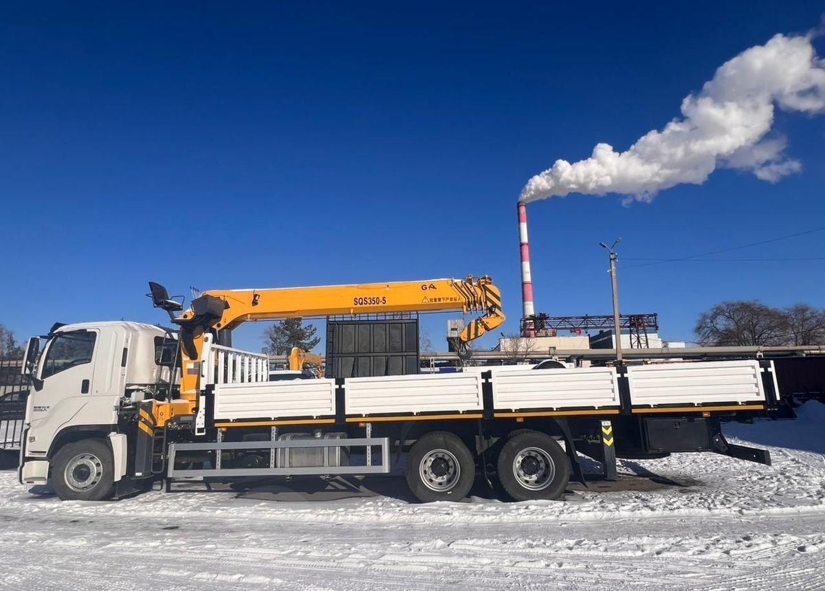 Isuzu Giga - Грузовик бортовой/ Платформа, Автоманипулятор: фото 5 Isuzu Giga - Грузовик бортовой/ Платформа, Автоманипулятор: фото 5