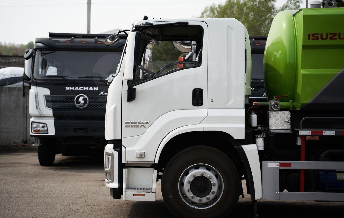Isuzu Giga - Ассенизатор: фото 5 Isuzu Giga - Ассенизатор: фото 5