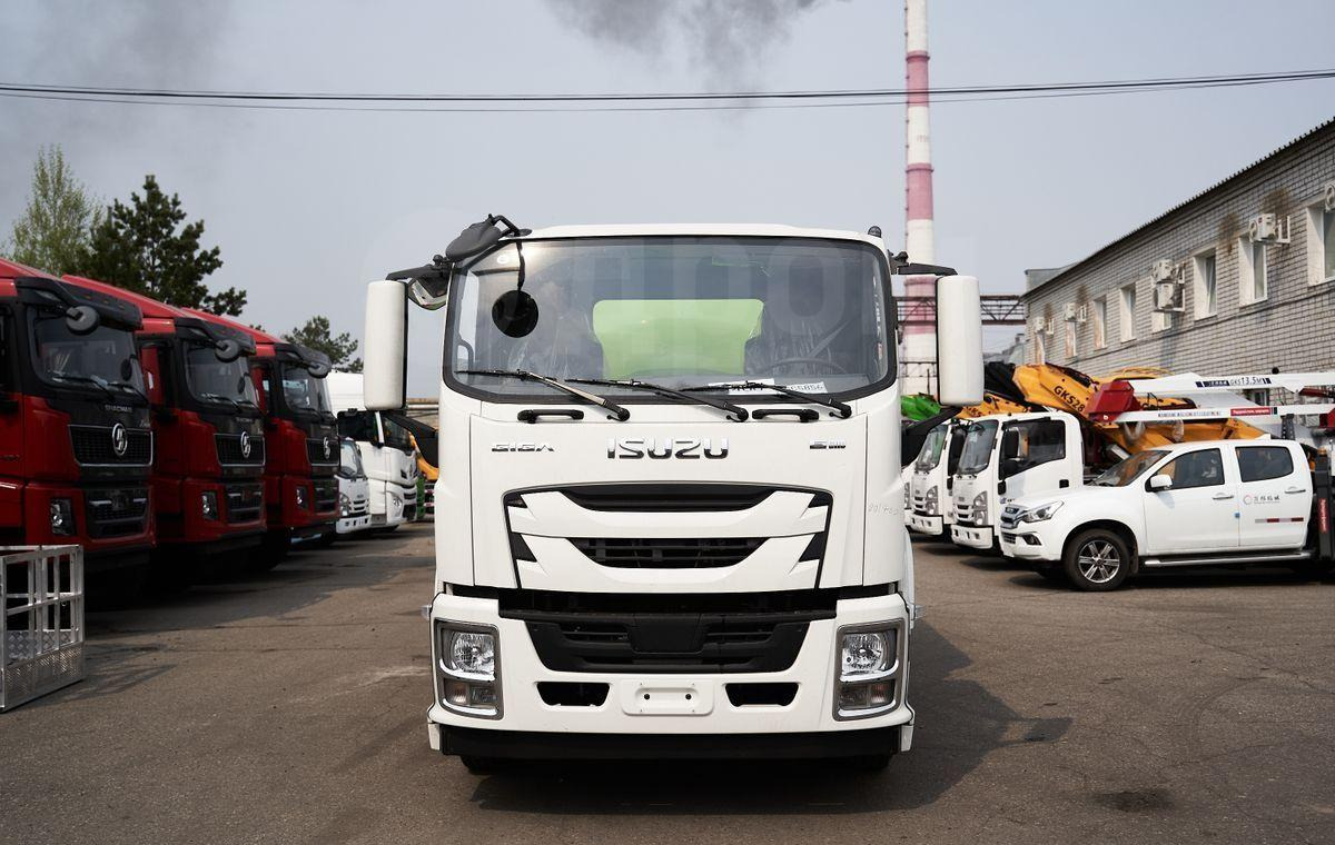 Isuzu Giga - Ассенизатор: фото 2 Isuzu Giga - Ассенизатор: фото 2