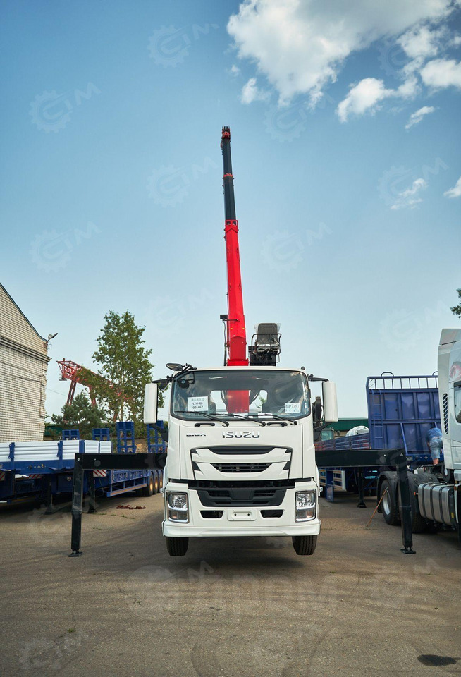 Isuzu Giga - Грузовик бортовой/ Платформа, Автоманипулятор: фото 2 Isuzu Giga - Грузовик бортовой/ Платформа, Автоманипулятор: фото 2