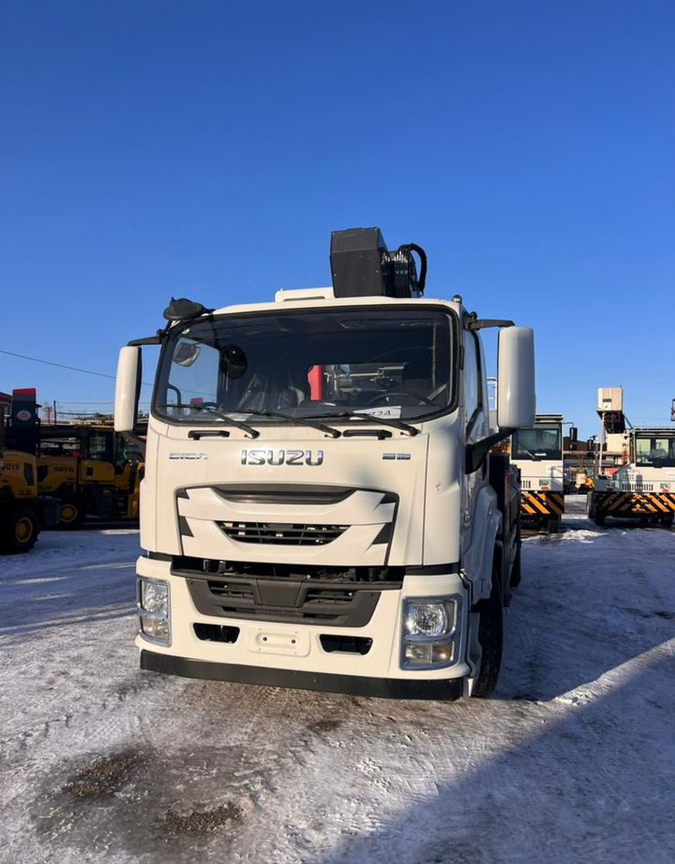Isuzu Giga - Автовышка: фото 5 Isuzu Giga - Автовышка: фото 5
