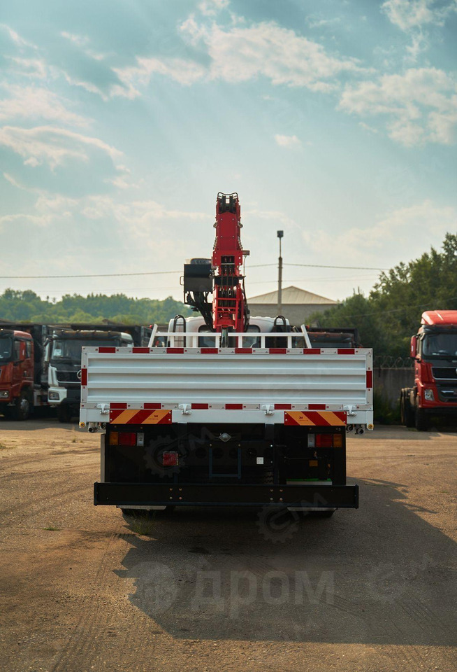 Новый Грузовик бортовой/ Платформа, Автоманипулятор Isuzu Giga: фото 14