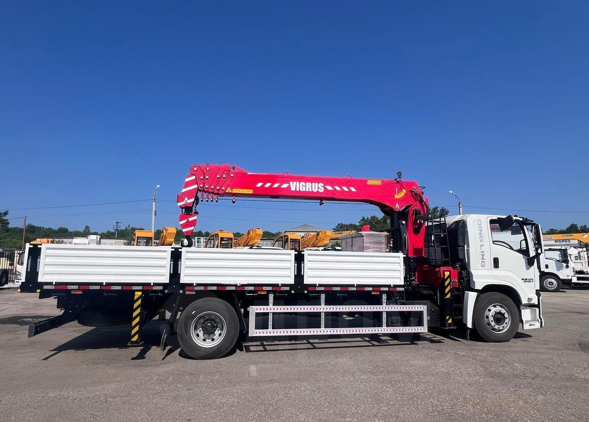 Isuzu Giga - Бортовой грузовик/ Платформа, Автоманипулятор: фото 3 Isuzu Giga - Бортовой грузовик/ Платформа, Автоманипулятор: фото 3