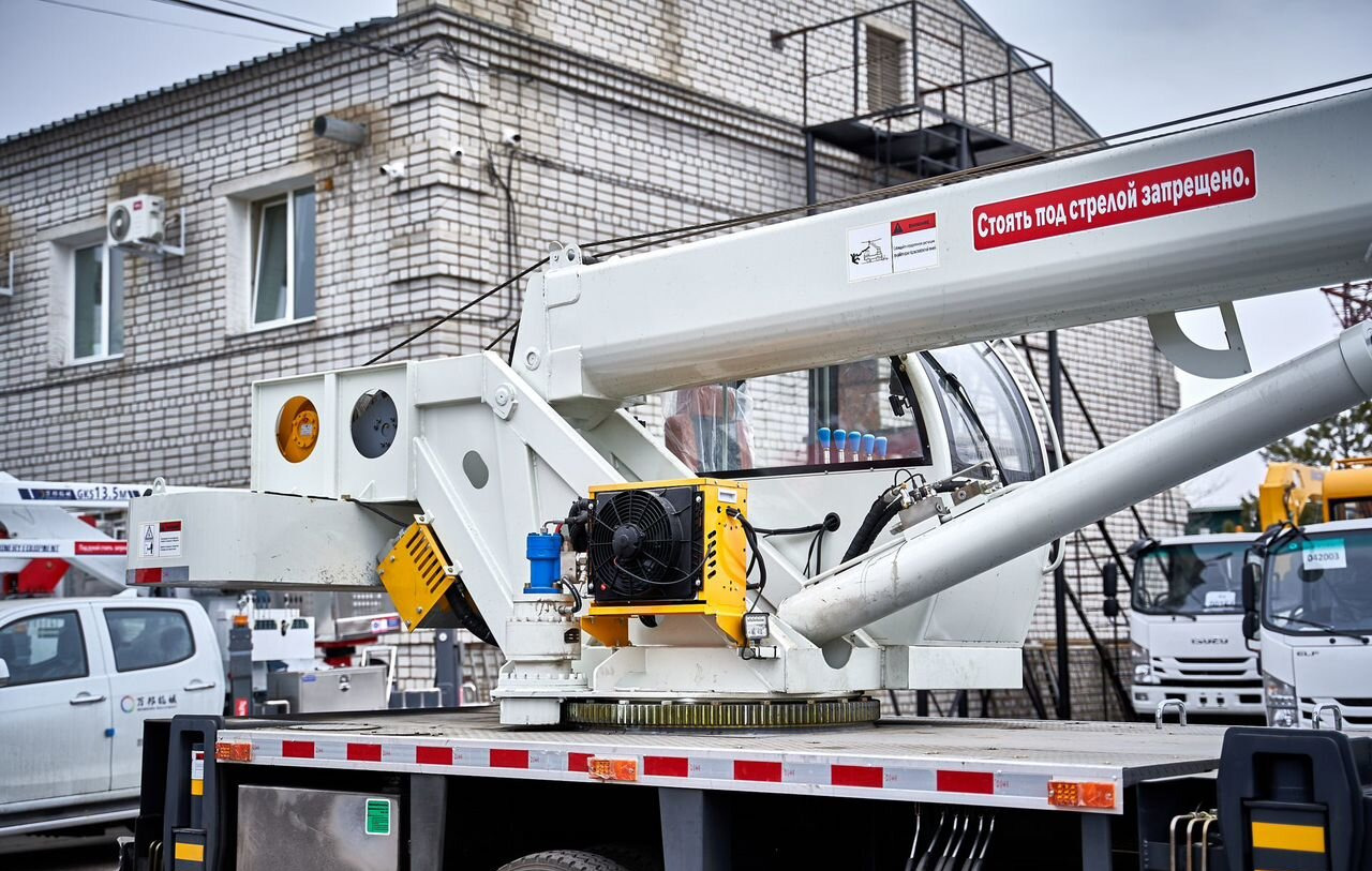 Новый Мобильный кран Isuzu STSQ-WSL: фото 18